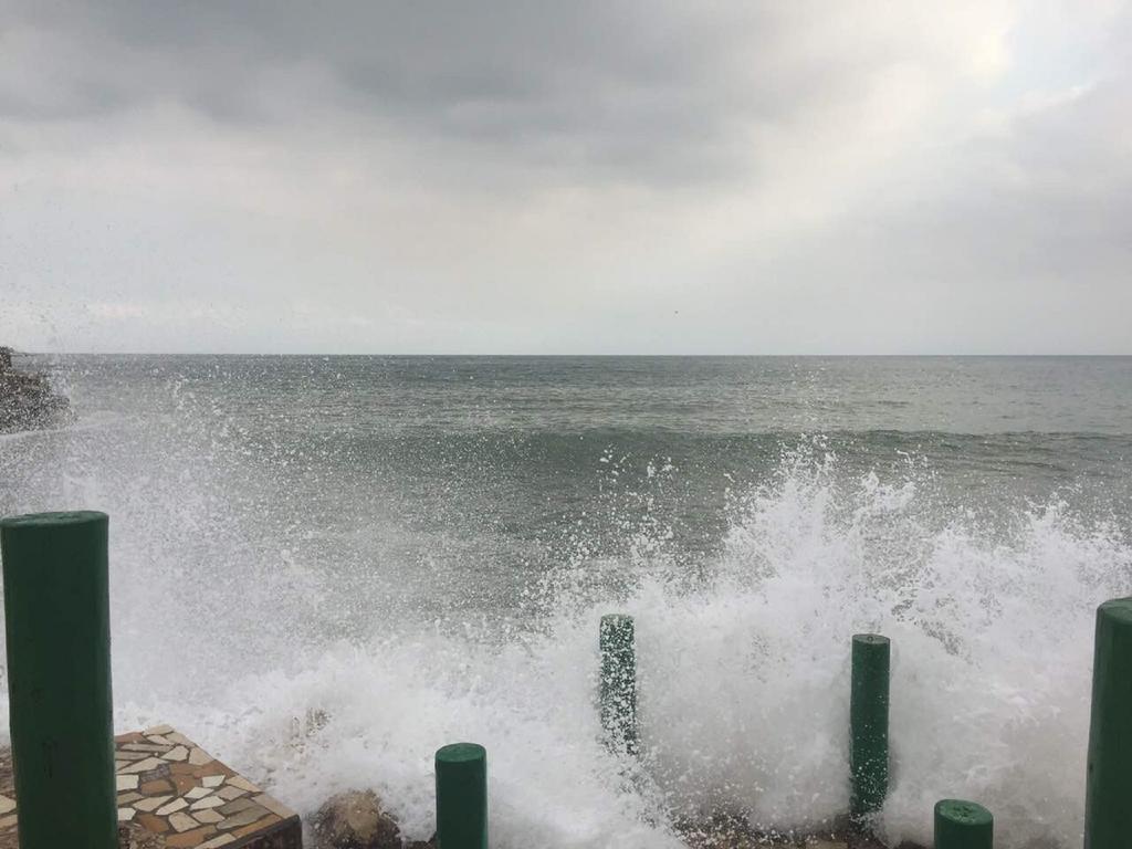 Holiday Suites Hotel & Beach Resort Jounieh Eksteriør billede