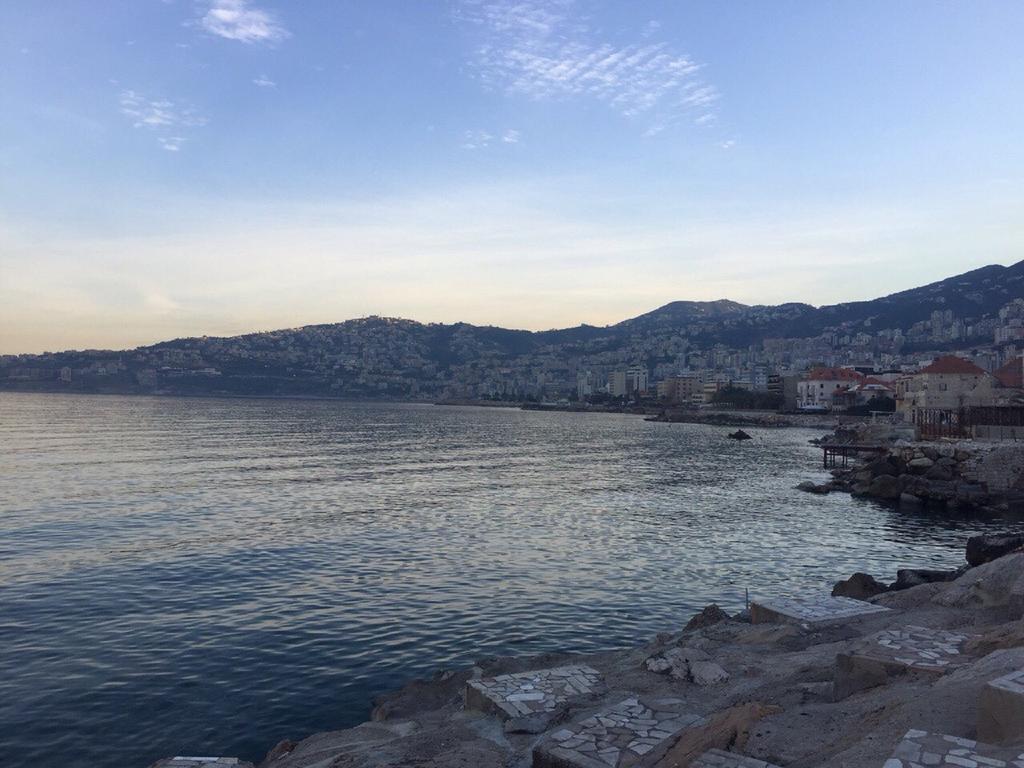 Holiday Suites Hotel & Beach Resort Jounieh Eksteriør billede