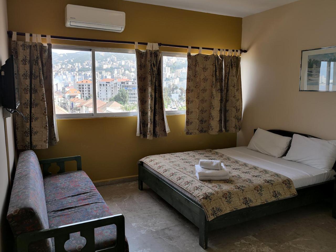 Holiday Suites Hotel & Beach Resort Jounieh Eksteriør billede