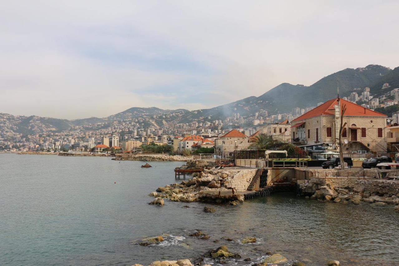 Holiday Suites Hotel & Beach Resort Jounieh Eksteriør billede