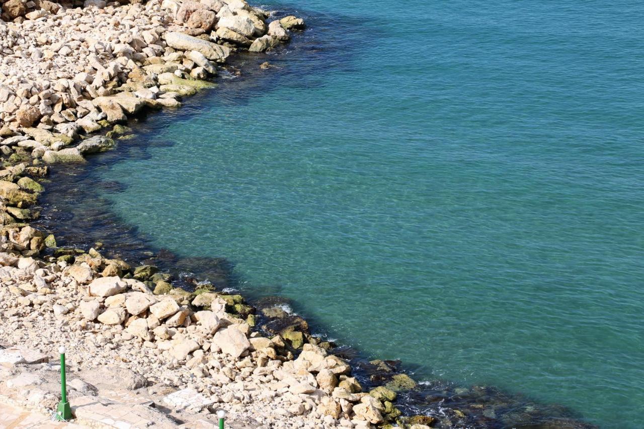 Holiday Suites Hotel & Beach Resort Jounieh Eksteriør billede