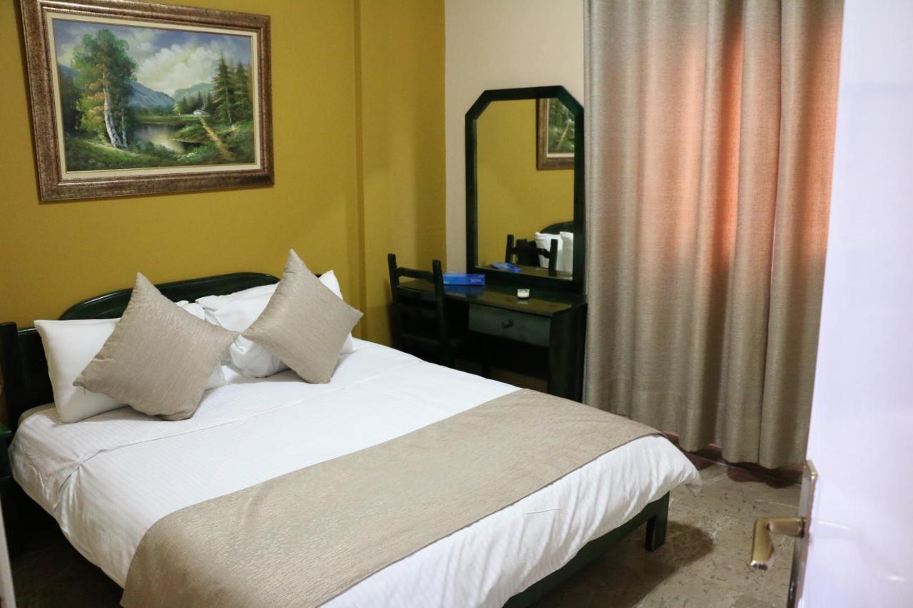Holiday Suites Hotel & Beach Resort Jounieh Eksteriør billede