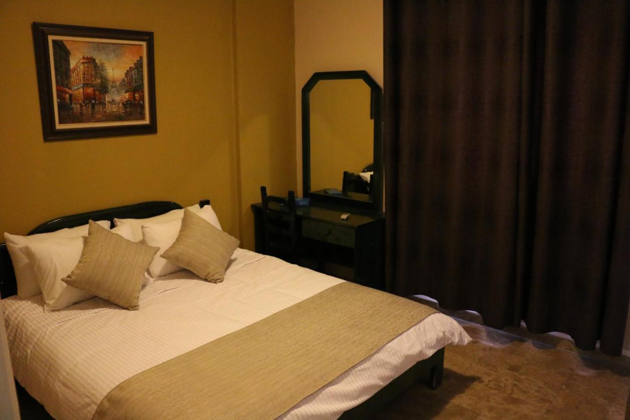 Holiday Suites Hotel & Beach Resort Jounieh Eksteriør billede